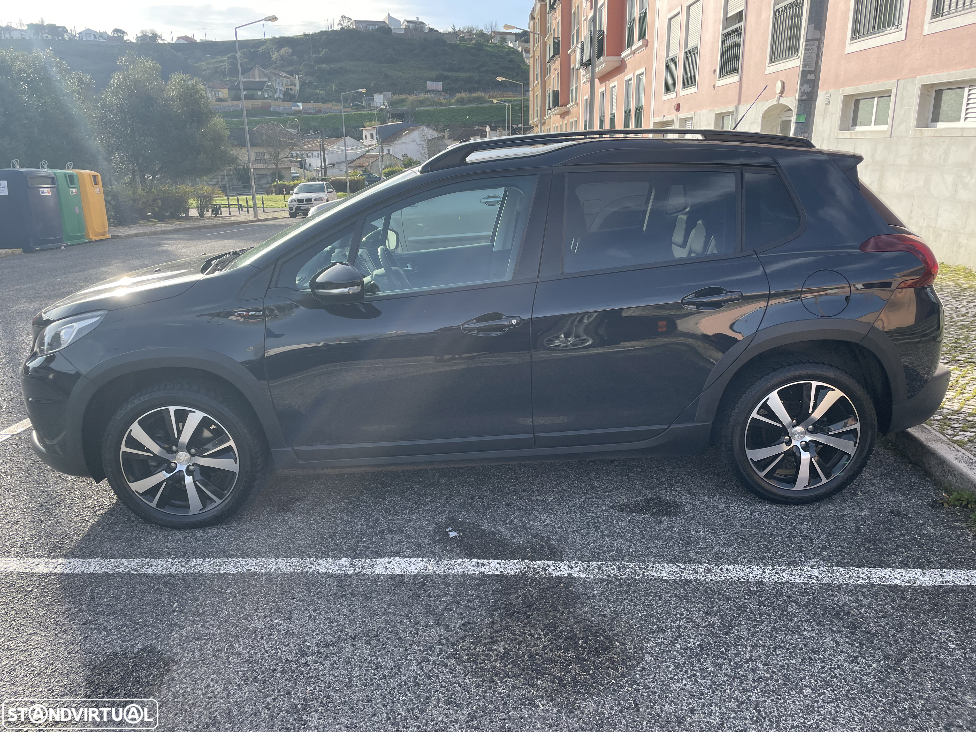 Peugeot 2008 1.2 PureTech GT Line - 6