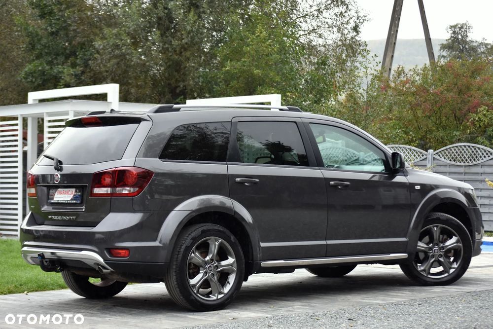 Fiat Freemont 2.0 Multijet 16V DPF Automatik Allrad Cross - 19