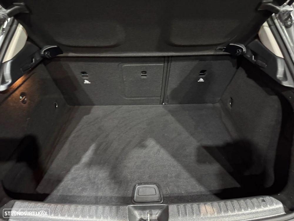 Mercedes-Benz GLA 180 d Urban Aut. - 11