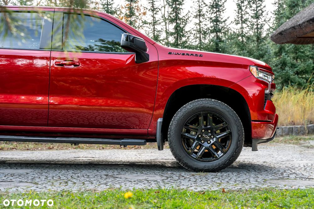 Chevrolet Silverado - 17