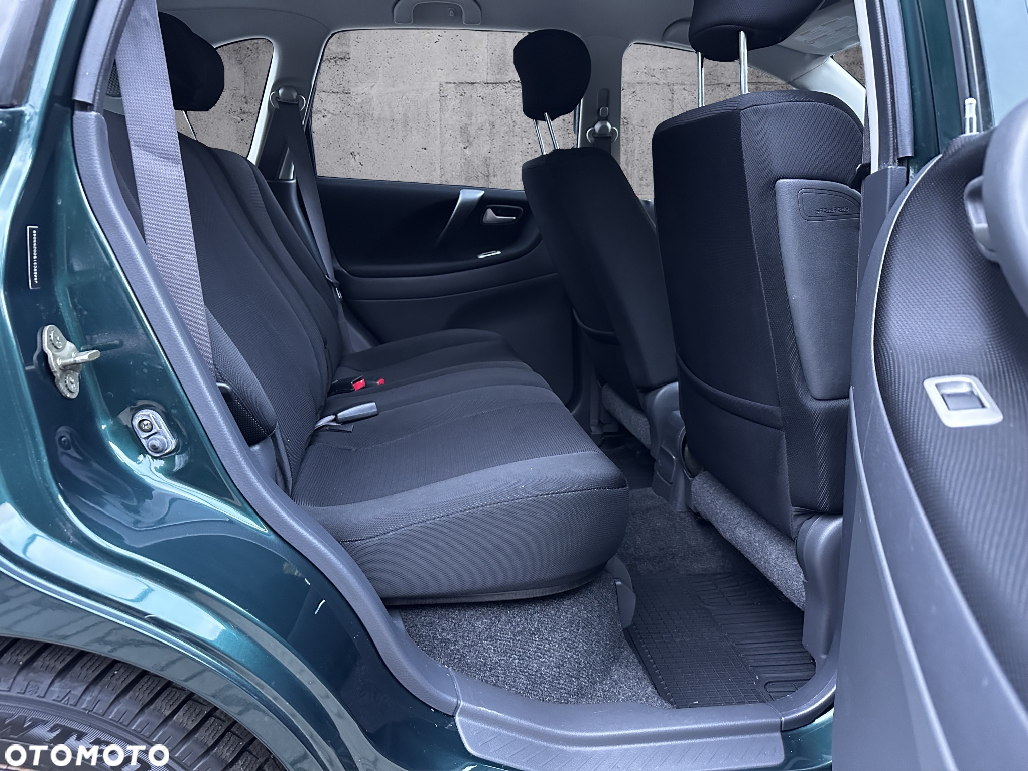 Suzuki Liana Kombi 1.6 Comfort Family - 16