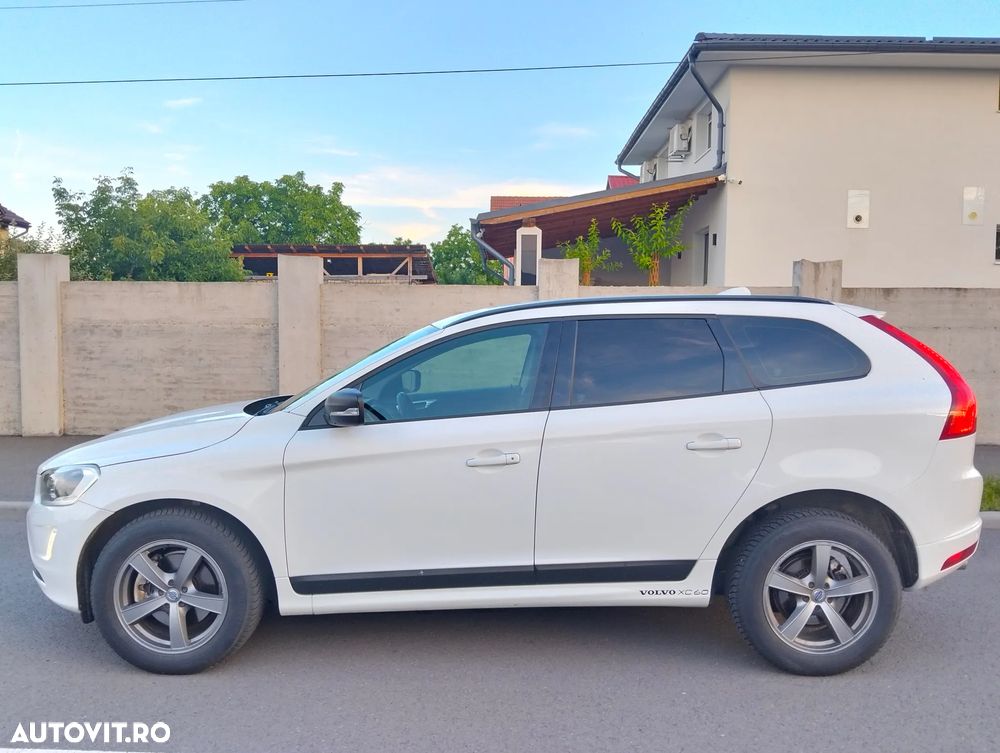 Volvo XC 60 D3 Geartronic Momentum - 9