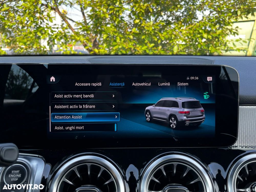 Mercedes-Benz GLB - 26