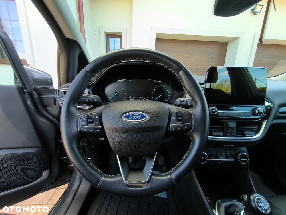 Ford Fiesta 1.5 TDCi ACTIVE - 10