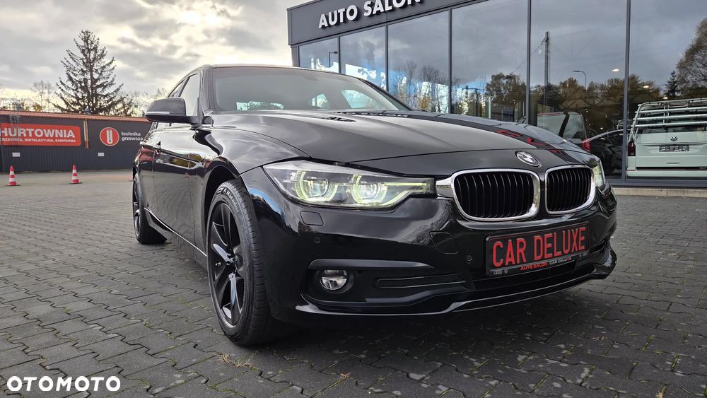 BMW Seria 3 318d Sport Line - 1