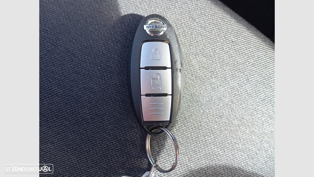 Nissan Qashqai 1.3 DIG-T N-Connecta - 16