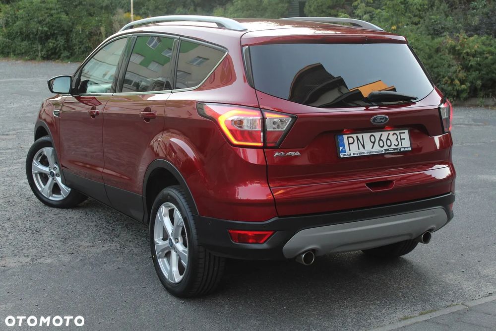 Ford Kuga 2.0 TDCi 2x4 Titanium - 2
