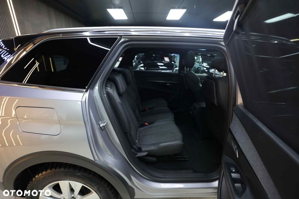 Peugeot 5008 PureTech 130 EAT8 Stop & Start GT - 31