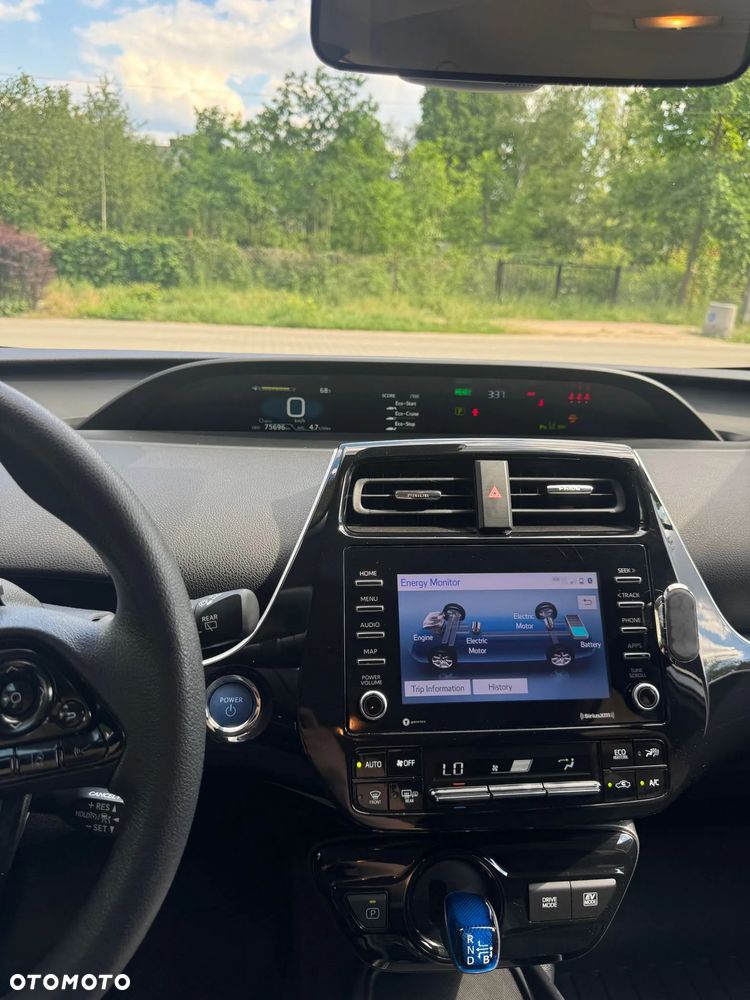 Toyota Prius 1.8 Hybrid Active - 11