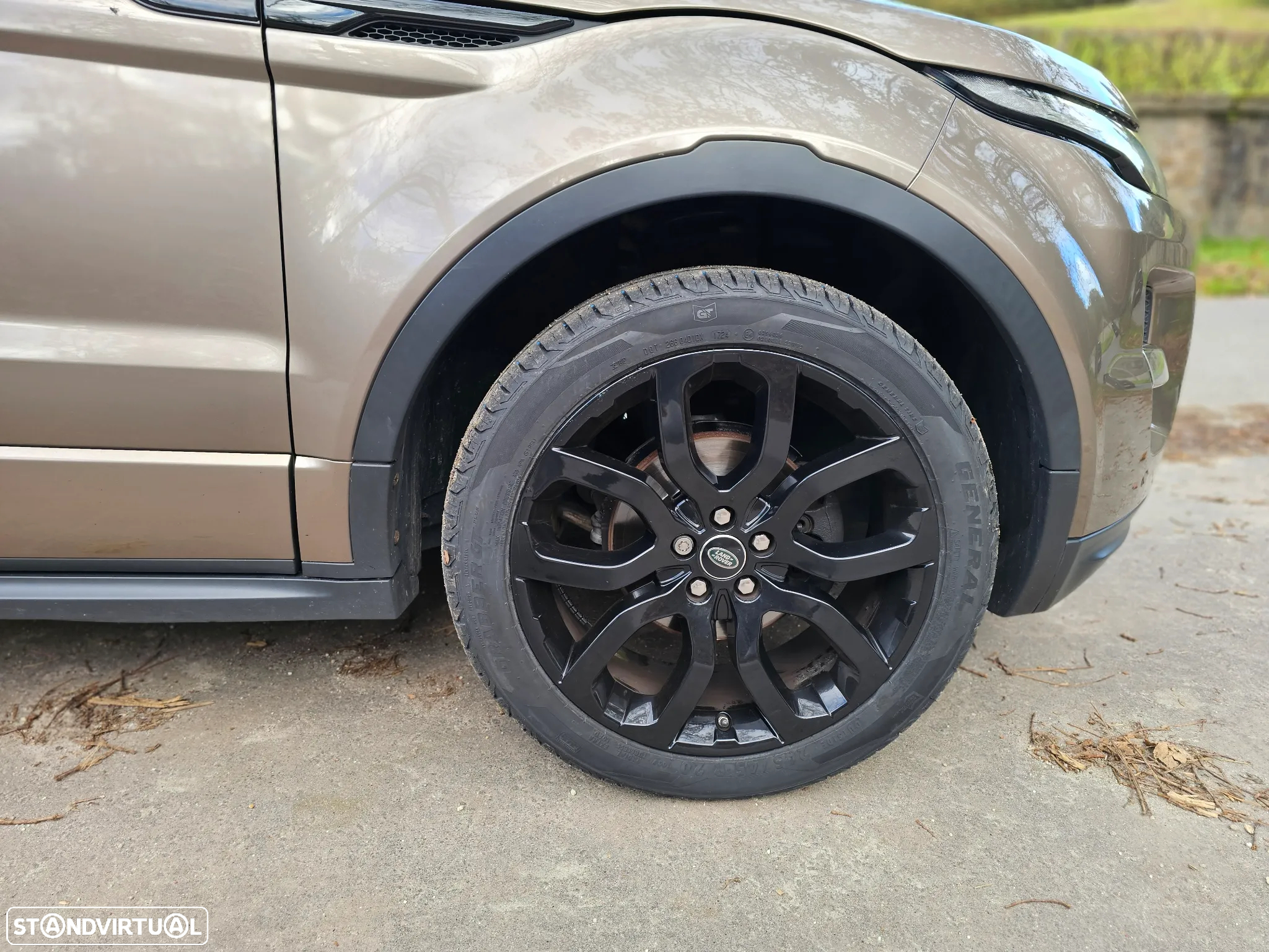 Land Rover Range Rover Evoque 2.2 DW12C Prestige - 11