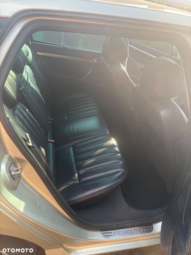 Peugeot 407 - 6