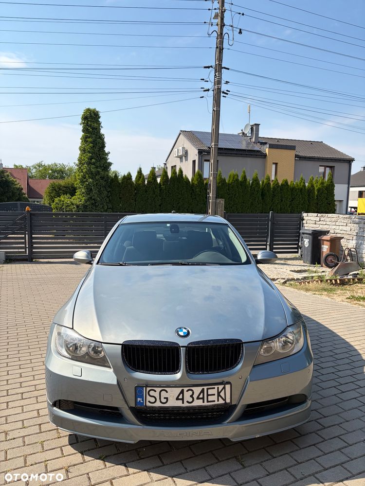 BMW Seria 3 330d DPF - 1
