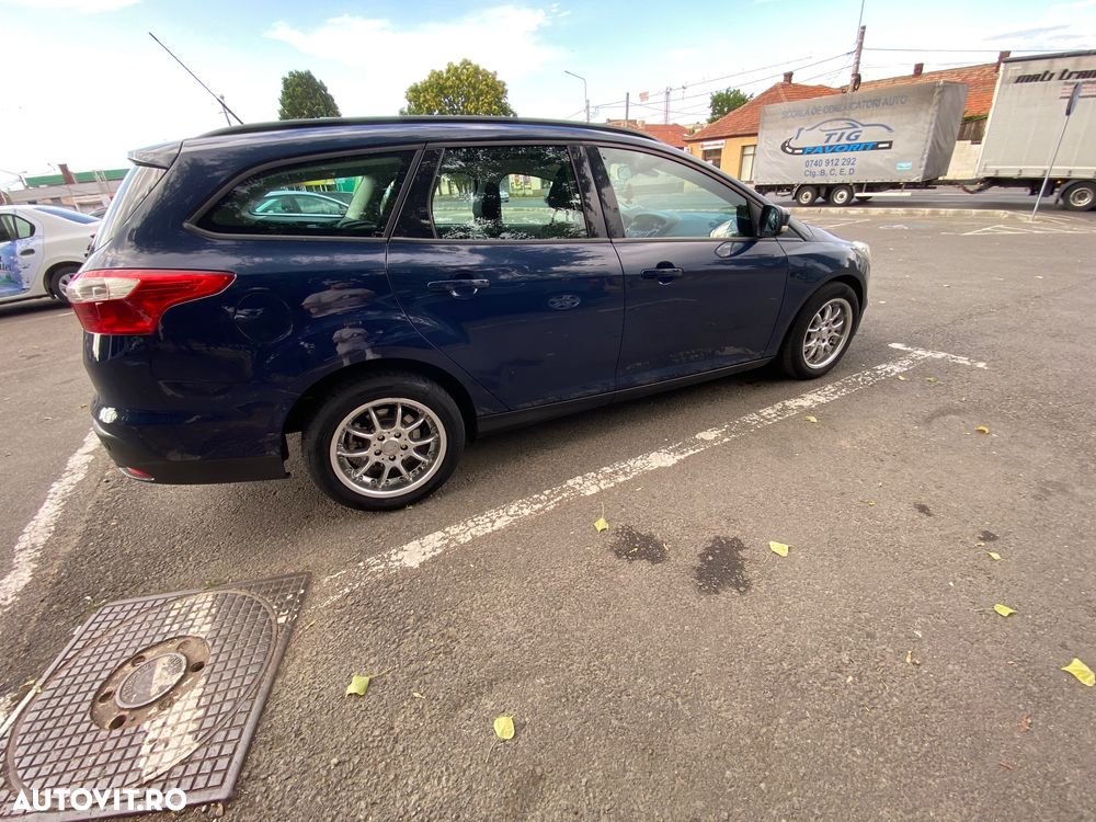 Ford Focus - 4