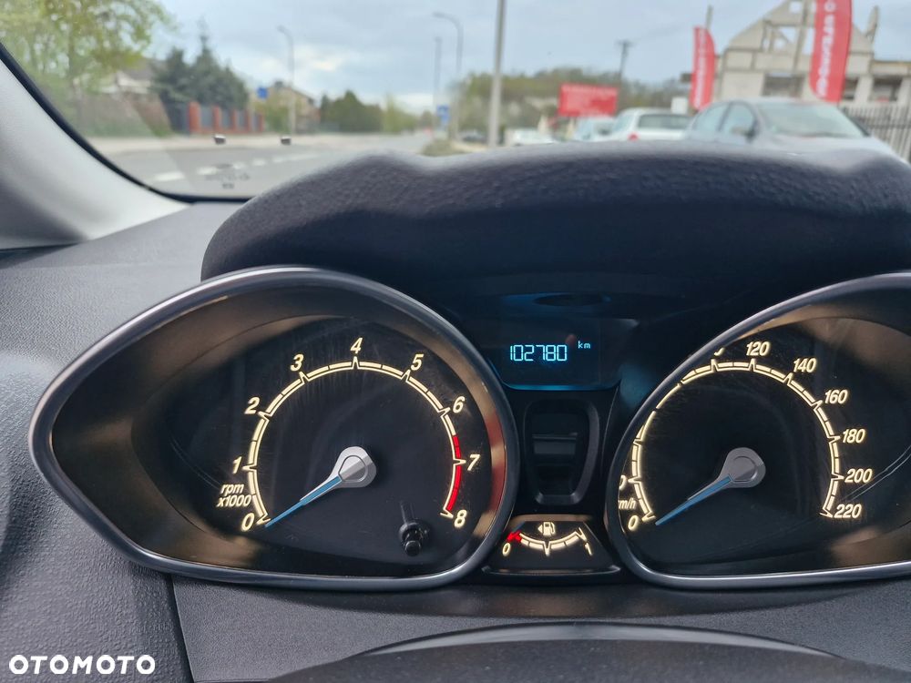 Ford Fiesta 1.25 SYNC Edition - 13