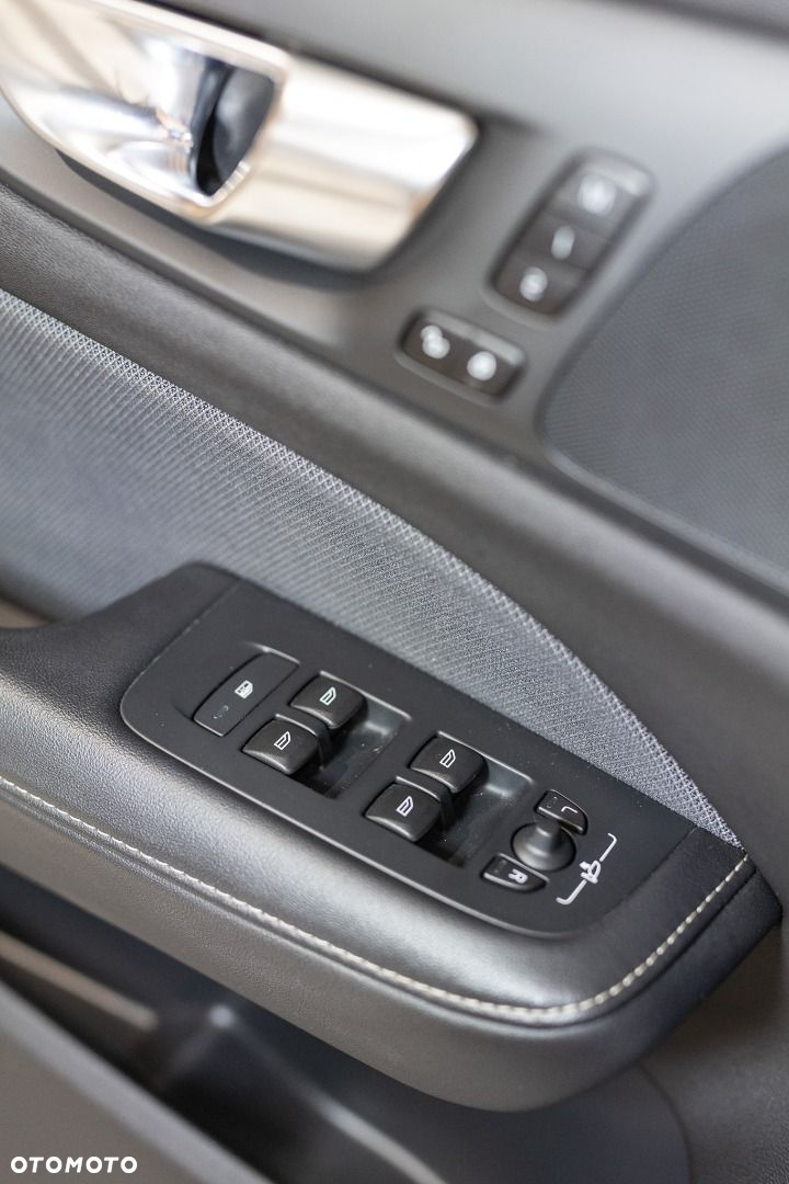 Volvo V60 - 11