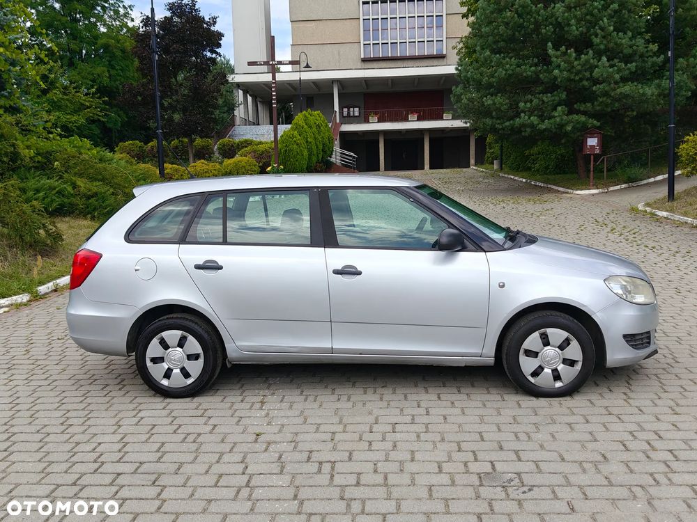 Skoda Fabia 1.6 TDI DPF Ambiente - 29