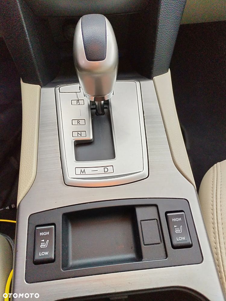 Subaru Outback - 19