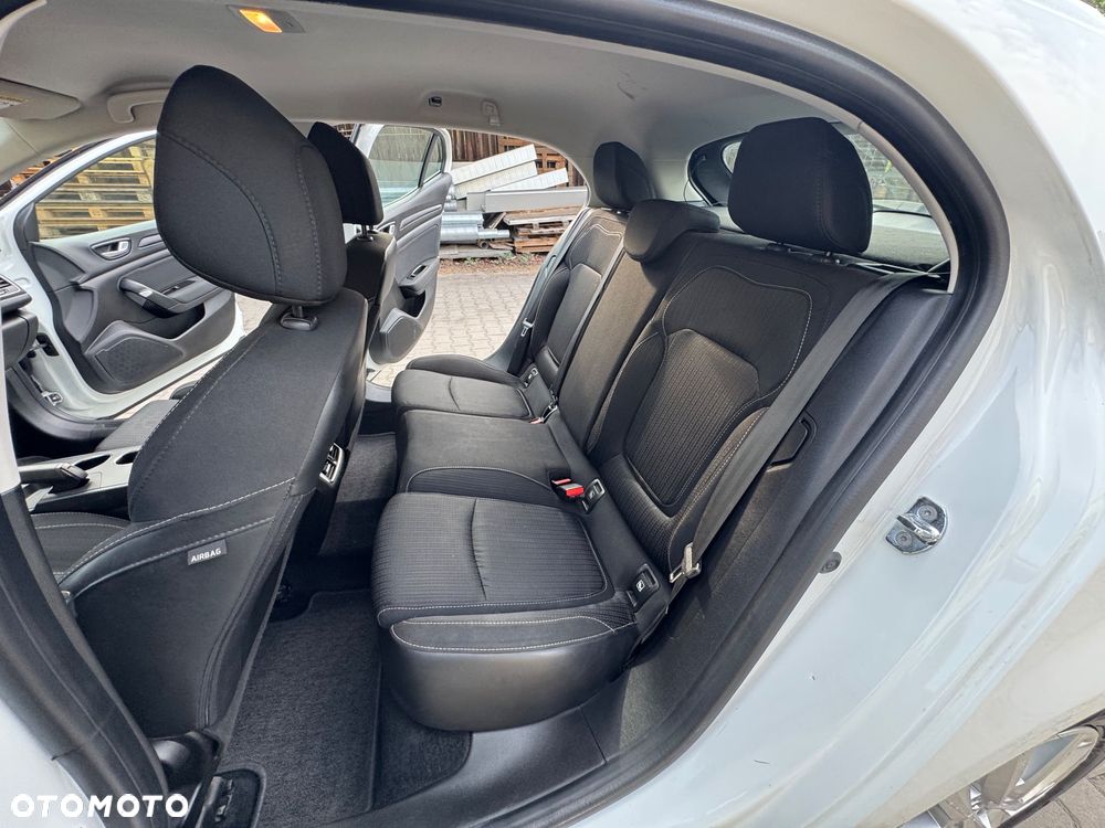 Renault Megane - 11