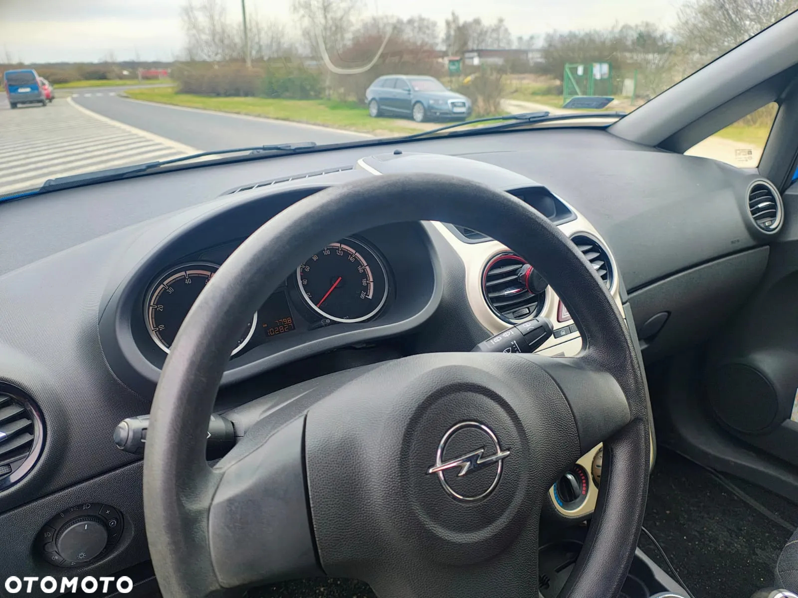 Opel Corsa 1.2 16V Catch me - 3