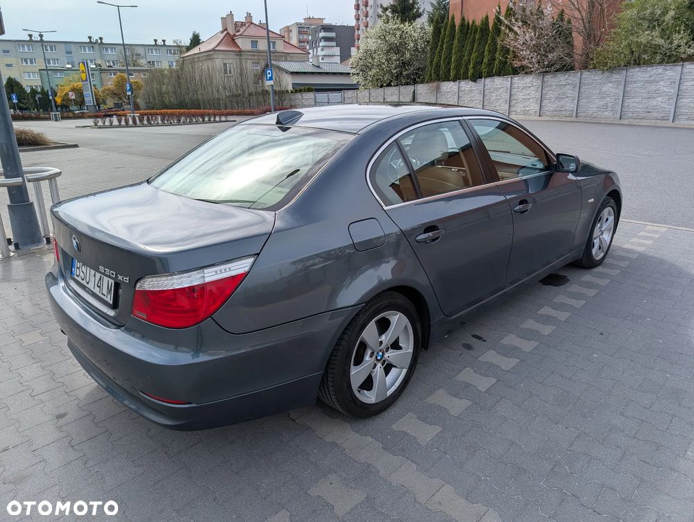 BMW Seria 5 530xd - 11