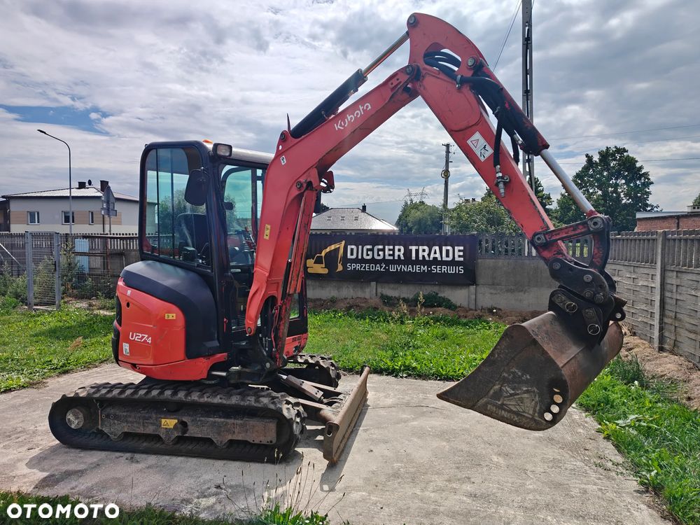 Kubota U27 - 1