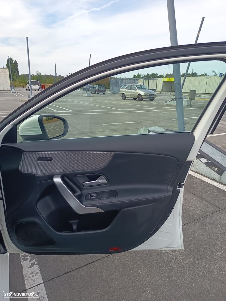 Mercedes-Benz A 250 Limousine e 8G-DCT Progressive - 16