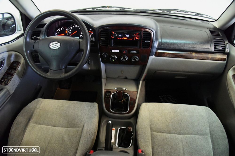 Suzuki Grand Vitara - 10