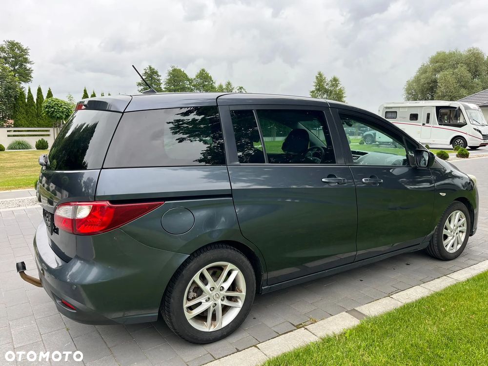 Mazda 5 - 7
