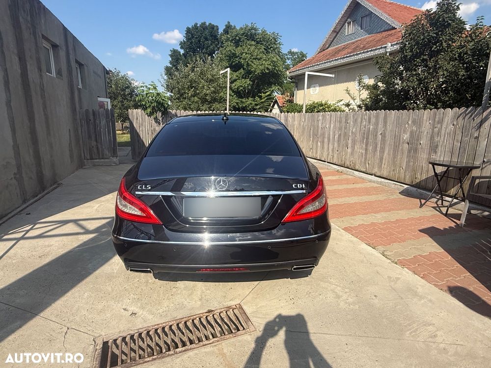 Mercedes-Benz CLS - 8