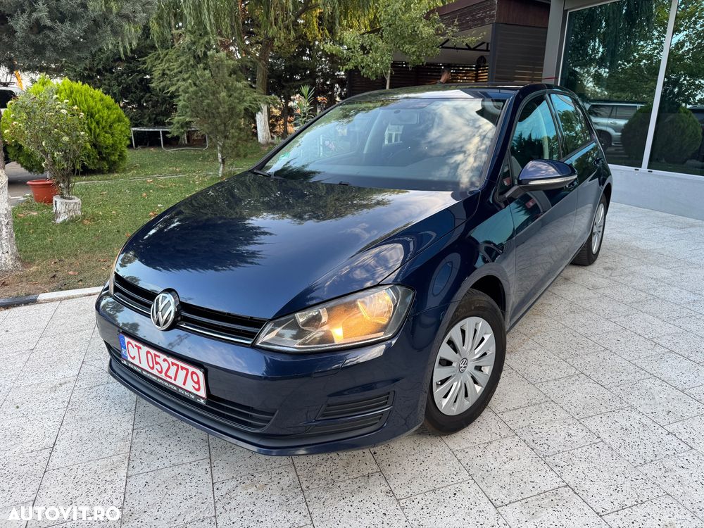 Volkswagen Golf 1.6 TDI BMT Highline - 9