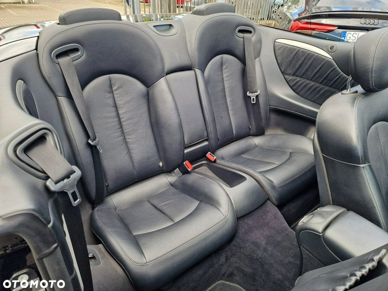 Mercedes-Benz CLK Cabrio 350 7G-TRONIC Avantgarde Sport Edition - 29