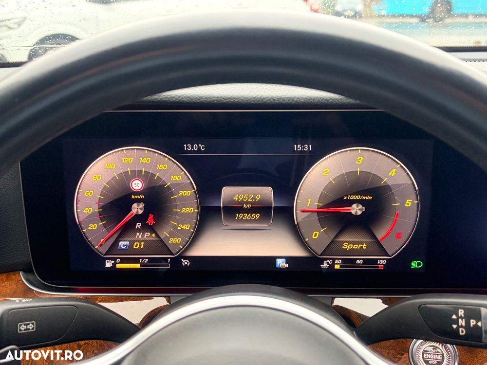 Mercedes-Benz E 220 d Aut. - 25