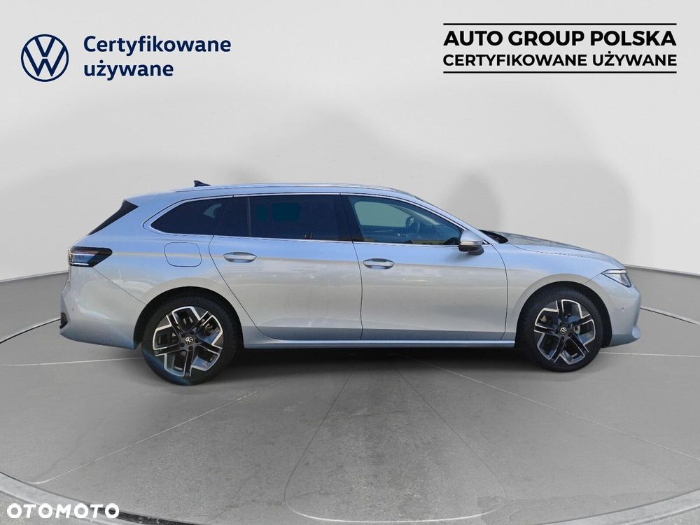 Volkswagen Passat Variant 2.0 TDI SCR Elegance DSG - 17