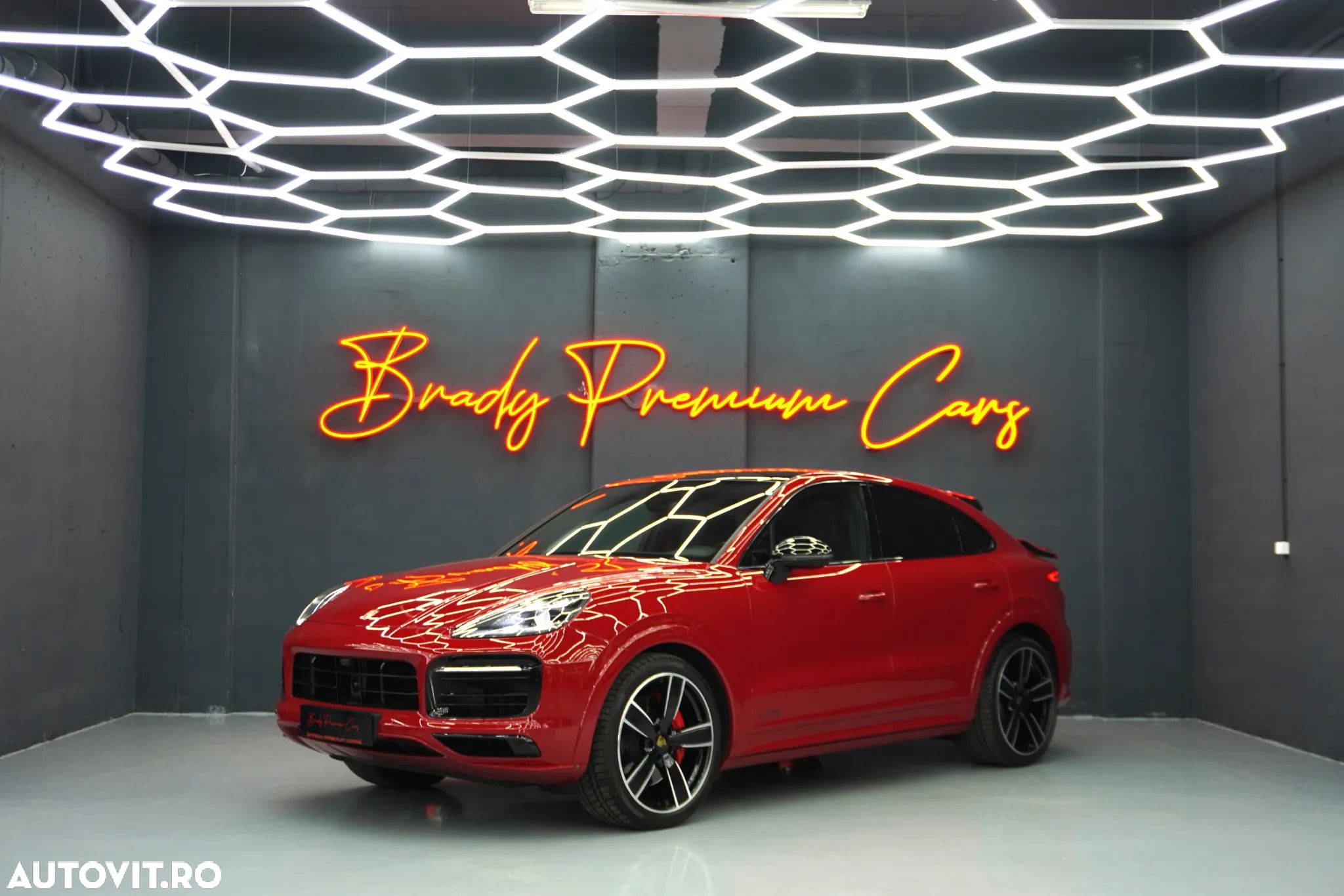 Porsche Cayenne Coupe GTS Tiptronic S - 1