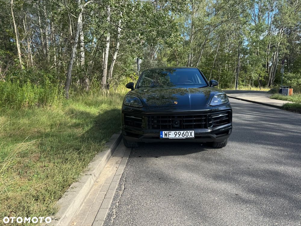 Porsche Cayenne Standard - 2