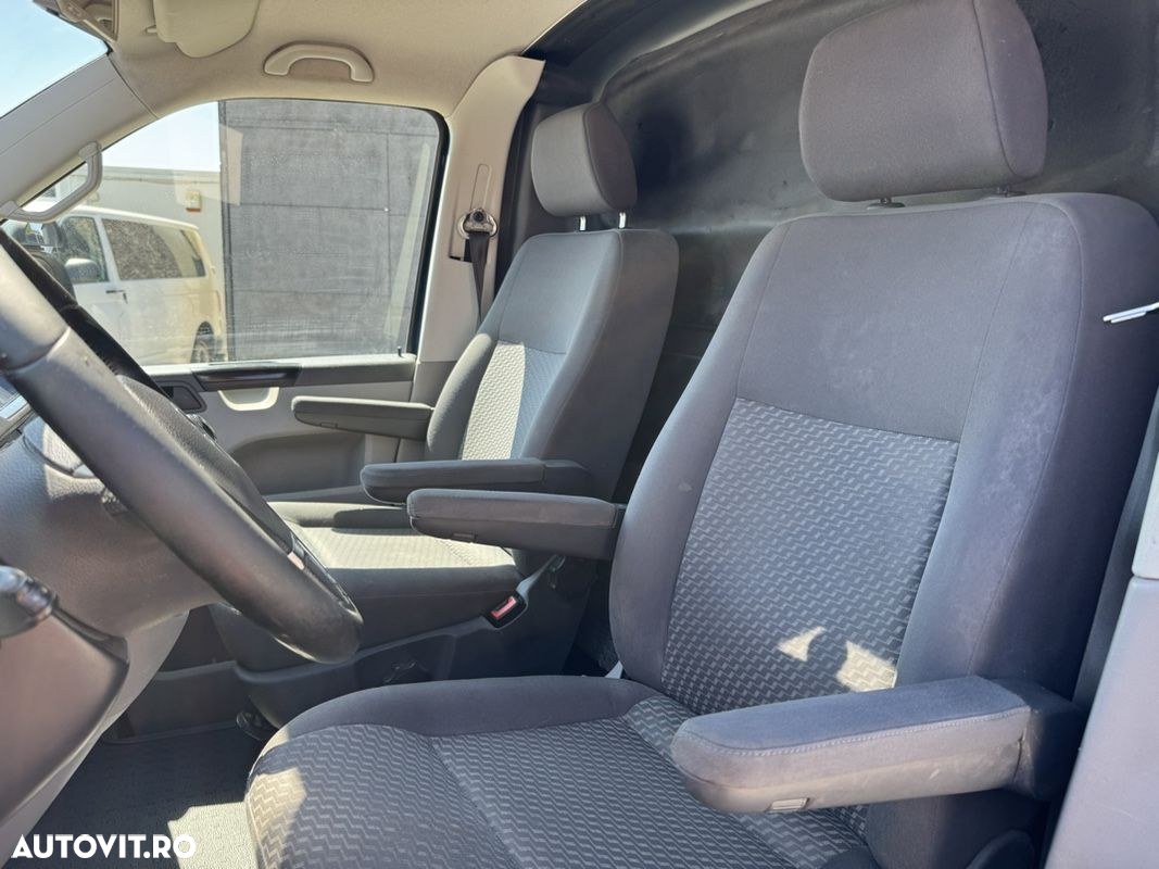 Volkswagen Transporter T5 - 8
