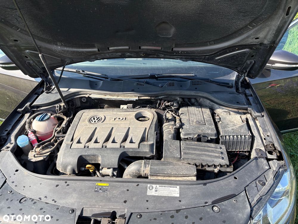 Volkswagen Passat 2.0 TDI Comfortline DSG - 15