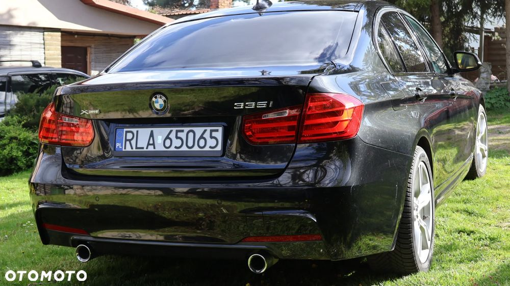 BMW Seria 3 335i xDrive M Sport - 19