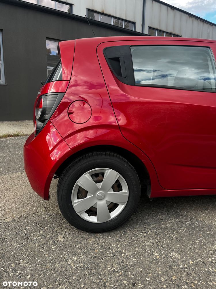 Chevrolet Aveo 1.2 LT - 6