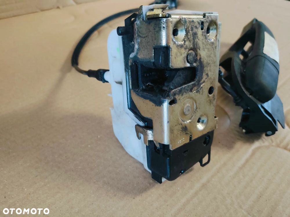 CITROEN C3 I 02- ZAMEK LEWY TYŁ 4-PIN - 5