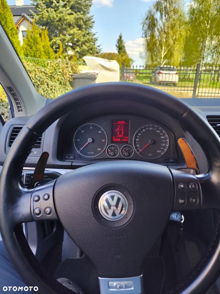 Volkswagen Golf 2.0 TDI DPF GT Sport DSG - 11