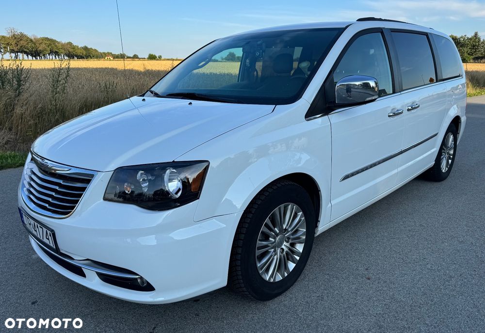 Chrysler Town & Country 3.6 Touring - 2