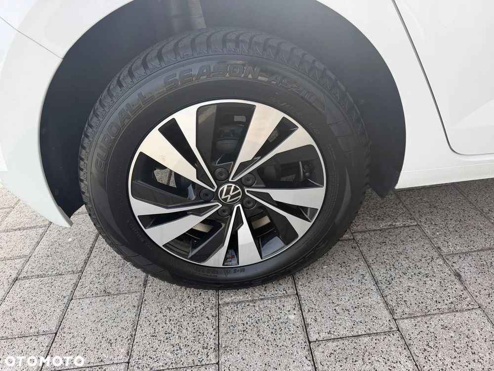 Volkswagen Polo - 10