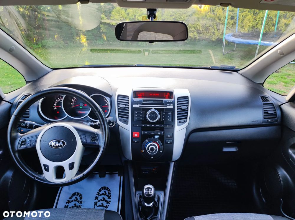 Kia Venga 1.6 L - 20