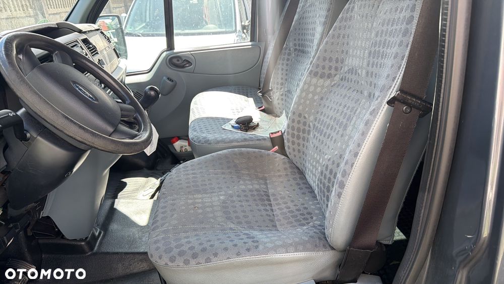 Ford Transit - 16