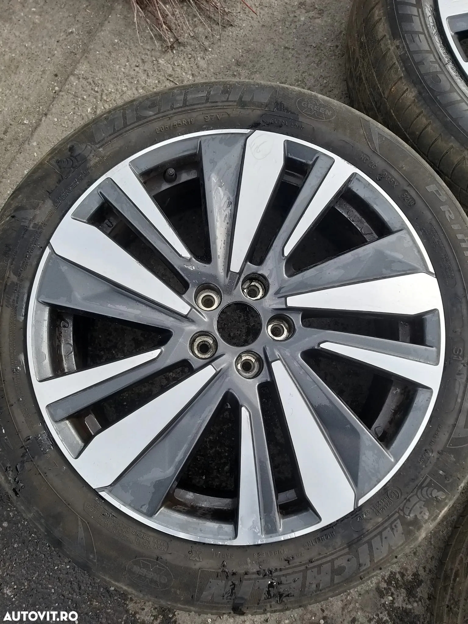 Vand Set 4 x Jante pentru Peugeot 3008, Jante Aliaj Cu Cauciucuri Michelin 205/55R19, ET38 cod: 9809685477 - 4