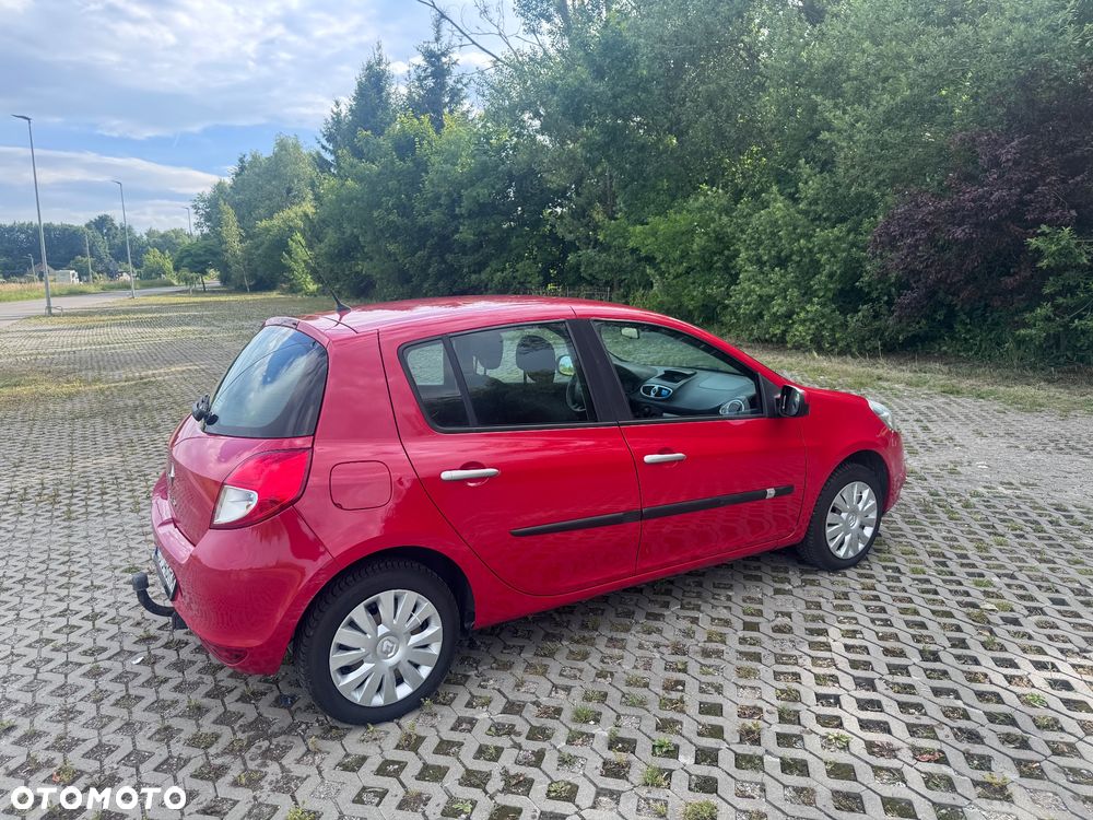 Renault Clio - 3
