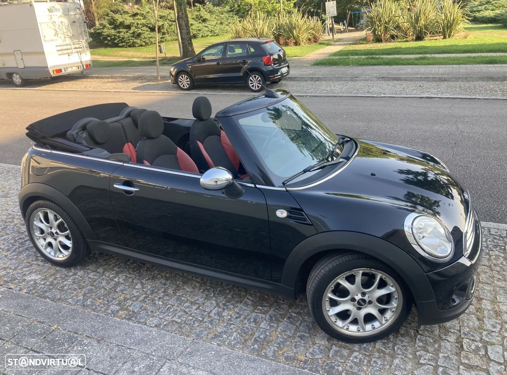 MINI Cabrio Cooper D - 2