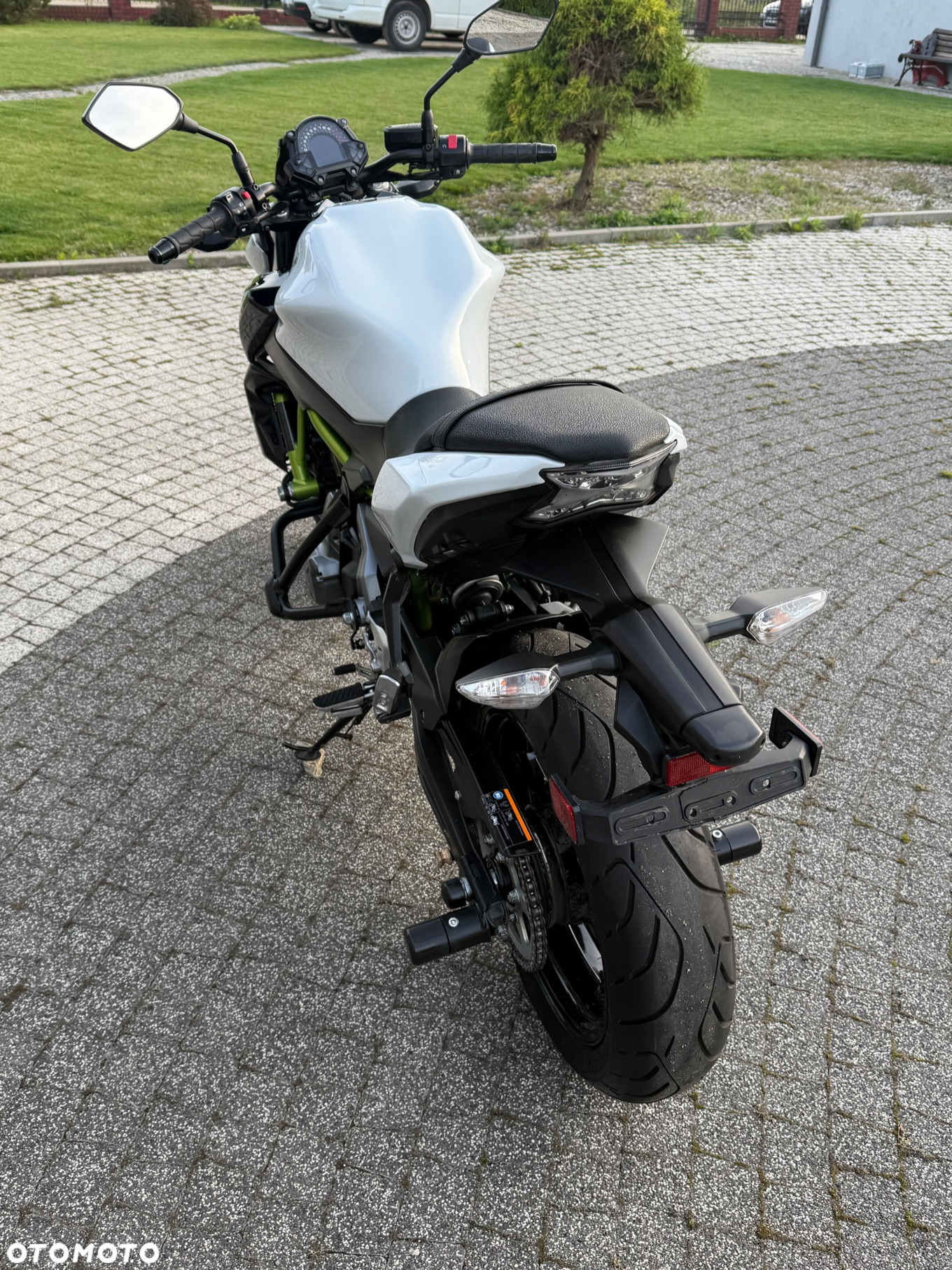 Kawasaki Z 650 - 17