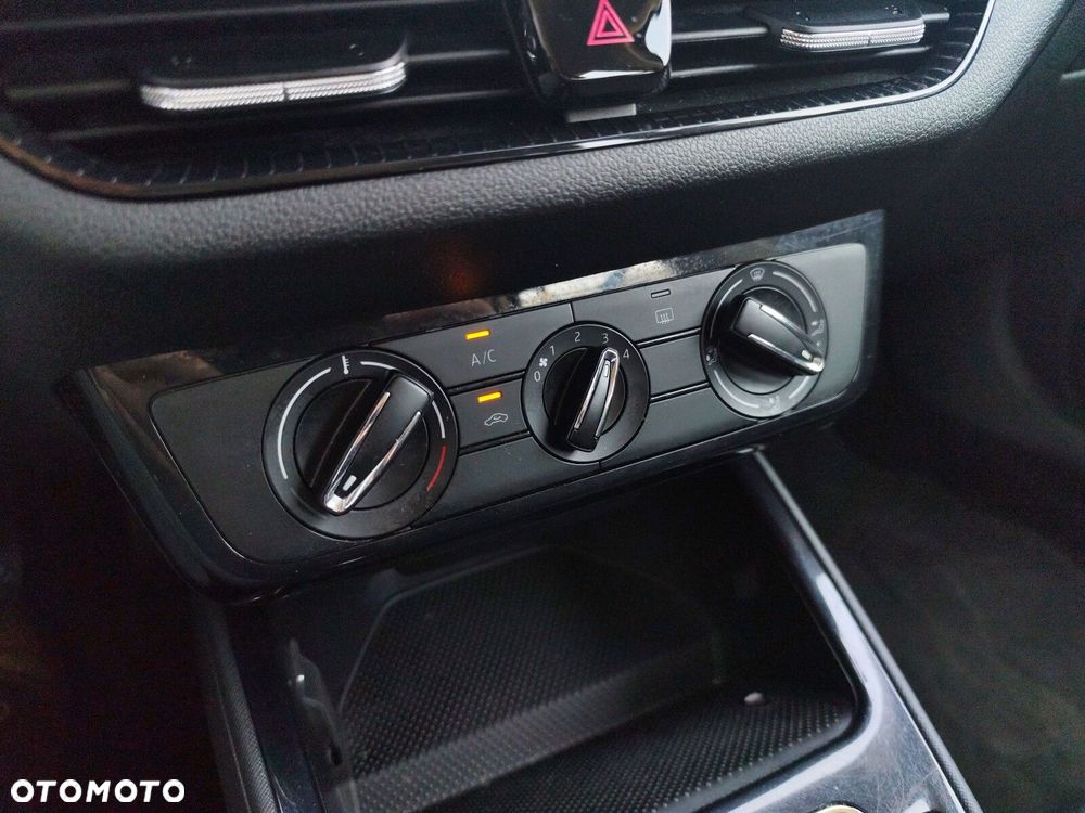 Skoda Fabia 1.0 TSI Ambition - 24